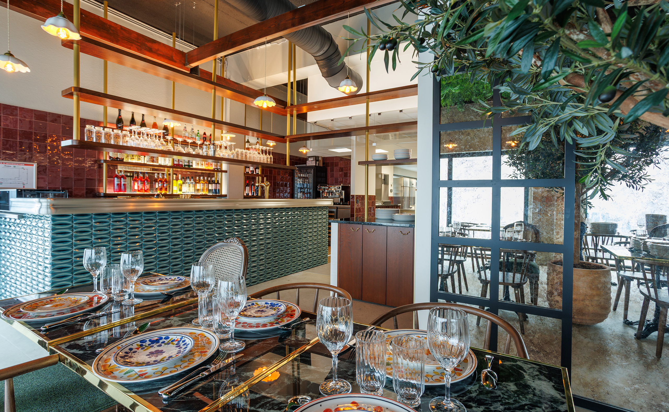 LA BRANDING VOLA VOLA 15 v2